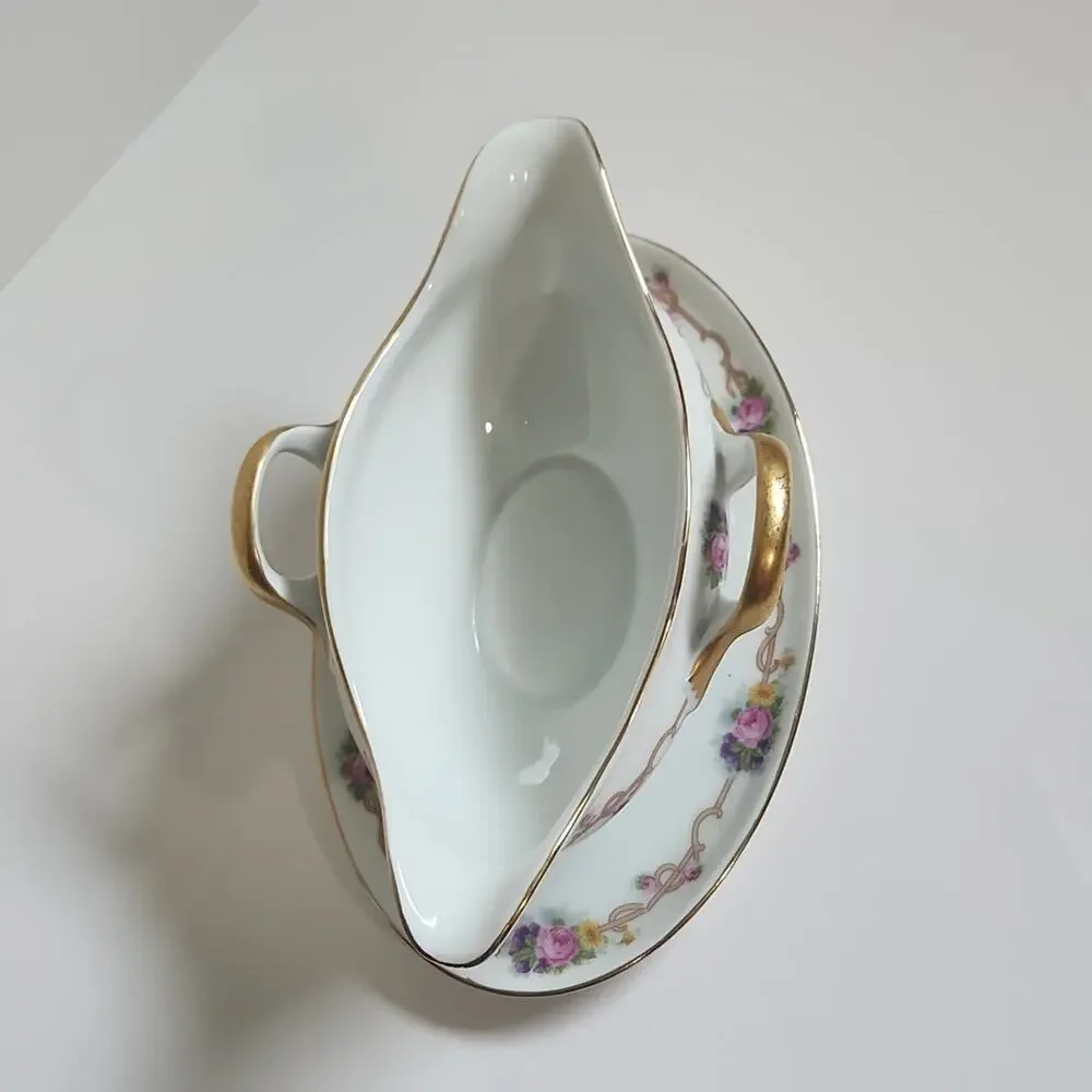 Vintage Royal Crafton Gravy Bowl With Attached Plate‎ Floral Gold Trim
